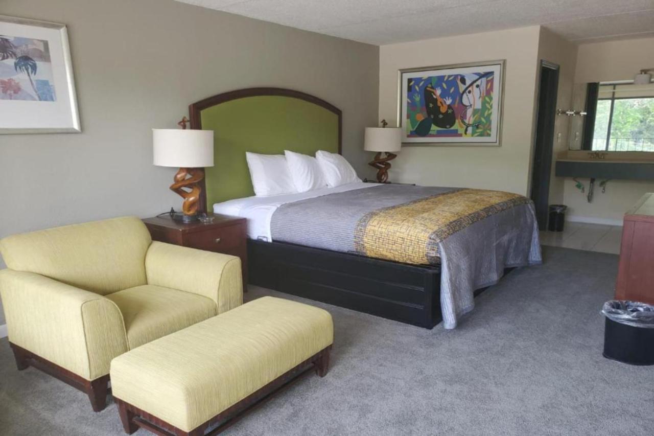 Palmetto Inn & Suites By Oyo Orangeburg Luaran gambar